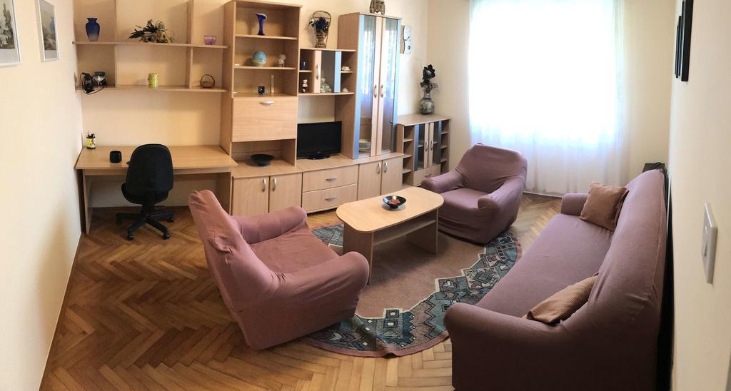 Luka Apartment Pula Luaran gambar